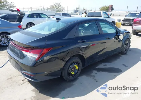 2022 Hyundai Elantra Sel z USA, uszkodzony, nr VIN KMHLS4AG9NU241500